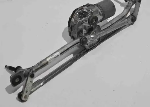 Audi Q5 SQ5 Front wiper linkage and motor