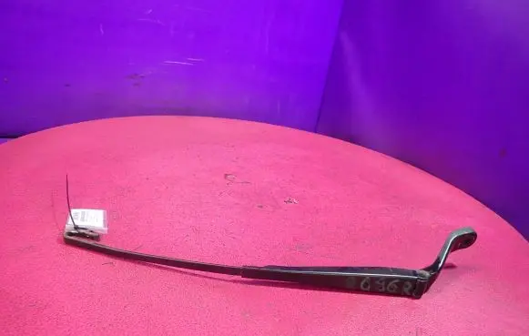 Volkswagen Sharan Front wiper blade arm 7M1955410A