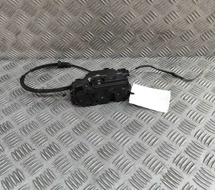 Volkswagen New Beetle Front door lock 3B1837016BN