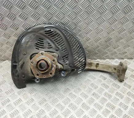 Volkswagen Touareg III Front wheel hub 4M0407559 4M0407241J