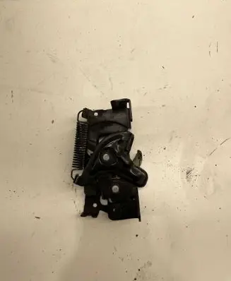 BMW iX1 Engine bonnet/hood lock/catch 7431370 313419