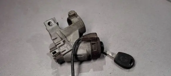 Volkswagen Vento Ignition lock 357905851