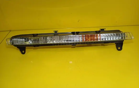Audi Q7 4L Front indicator light 4L0953042