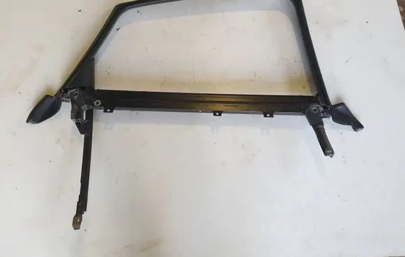 Audi A6 S6 C6 4F Rear door window/glass frame 4F0867415C 4F0867369C