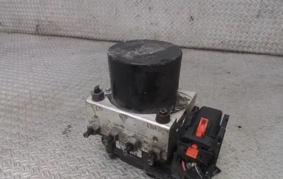 Seat Ibiza III (6L) ABS Pump 0265231712 6Q0614117S