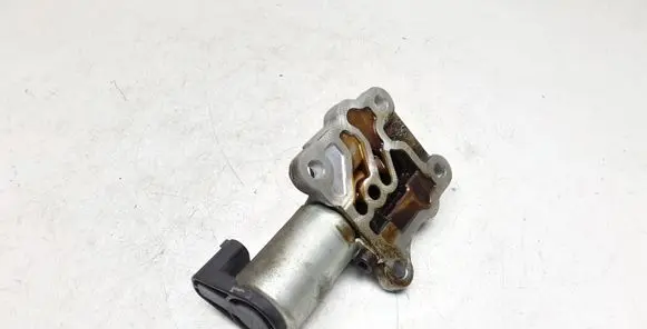 Volvo XC90 Camshaft vanos timing valve 0213312122 F3471322