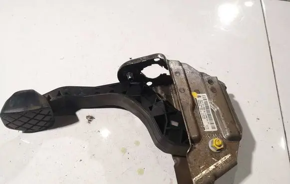 Skoda Fabia Mk2 (5J) Clutch pedal 6Q1721059