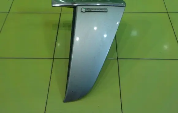 Jaguar XF X250 Front arch trim CX23280B10AEW NAKLADKA