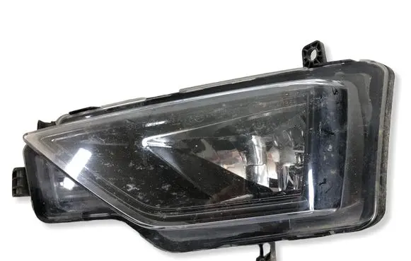 Volkswagen Golf Sportsvan Front fog light 510941661D 01171803 1ND1945