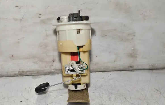 Toyota Yaris In-tank fuel pump 770200D010