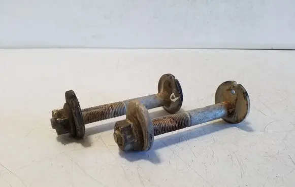 Nissan Pathfinder R51 Front suspension camber bolt 