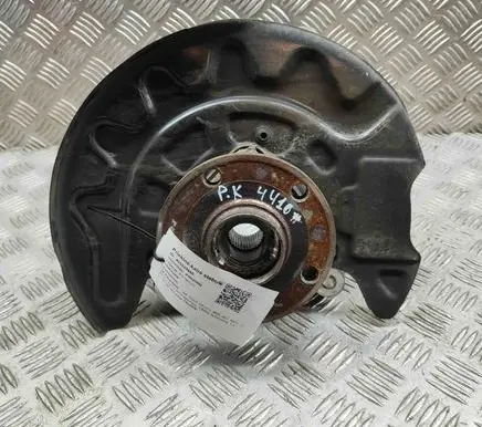 Volkswagen Golf VII Front wheel hub 5Q0407257A