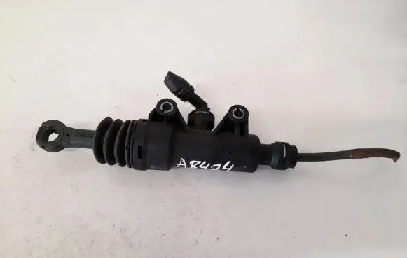 Peugeot 807 Clutch master cylinder pa66gf35