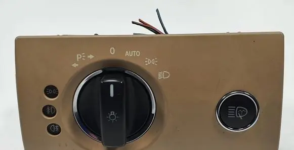 Mercedes-Benz GL X164 Headlight level height control switch A1645450304