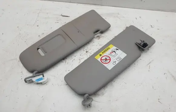 BMW 2 F22 F23 Sun visor 7326228 188240577 18240577