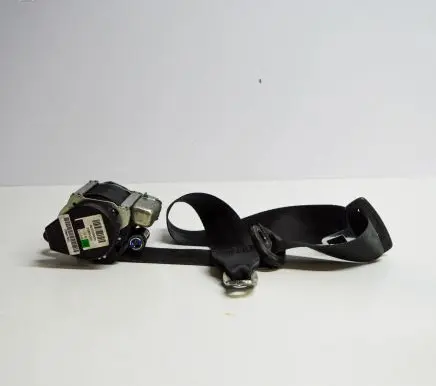 Skoda Octavia Mk2 (1Z) Front seatbelt 1Z0857702C