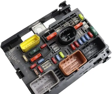 Peugeot 407 Fuse box set 9675877980