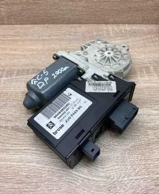 Citroen C5 Front door window regulator motor 9648485080 990402201