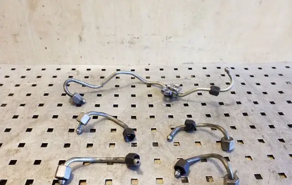 Mitsubishi Outlander Fuel line pipe