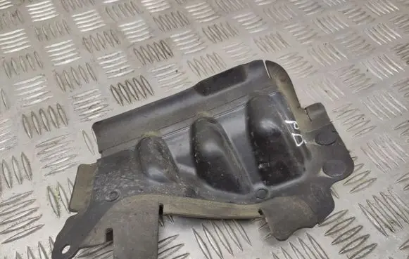 Other engine bay part