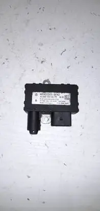 Mercedes-Benz A W169 Glow plug pre-heat relay A6401530479