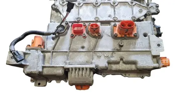 Nissan Leaf I (ZE0) Voltage converter inverter 038158