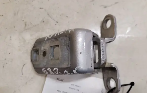 Saab 9-3 Ver2 Rear door lower hinge