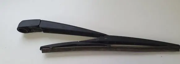 Toyota Avensis T270 Rear wiper blade 