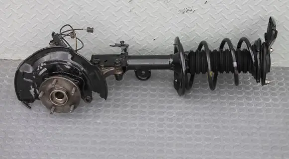 Toyota RAV 4 (XA40) Front wheel hub spindle knuckle