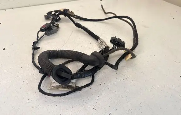 Ford Transit Custom Rear door wiring loom BK2T13B472