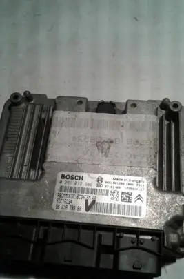 Peugeot 307 Engine control unit/module ECU 9661879880 0281012986
