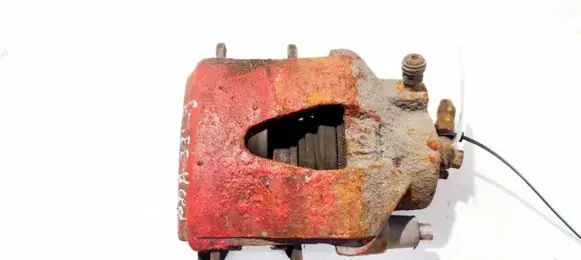 Volkswagen Golf VI Front brake caliper