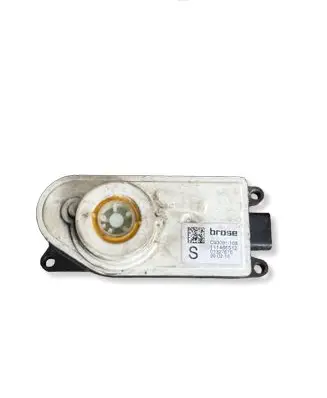 BMW 5 G30 G31 G38 Radiator active air flap actuator C93091108 01327675 111466512