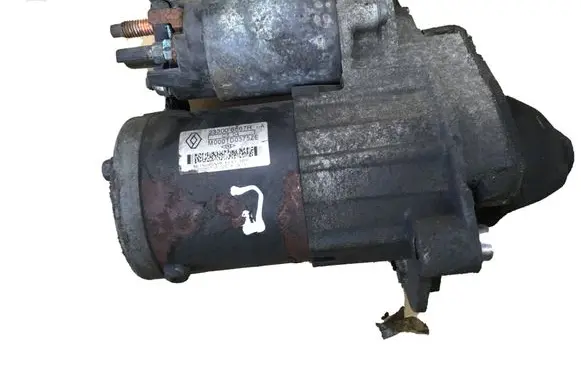 Nissan Juke I F15 Starter motor 233006867R