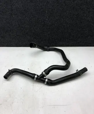 BMW X5 E70 Engine coolant pipe/hose