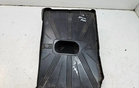 Peugeot 3008 II Battery tray 9817230480