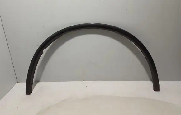 Dodge Durango Fender trim (molding) 1RK21TRMAC