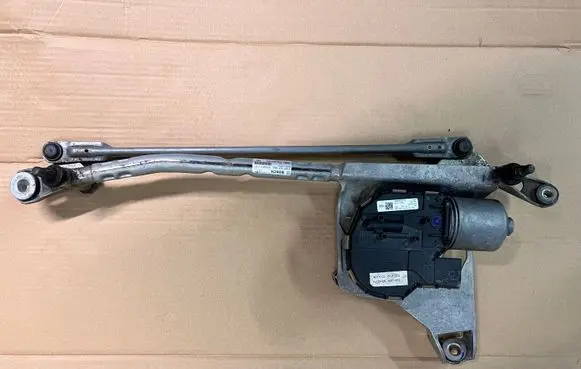 Audi Q7 4M Front wiper linkage 4M8955119 4M8955023