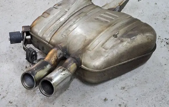 BMW 5 F10 F11 Muffler/silencer 7807110 112151106000