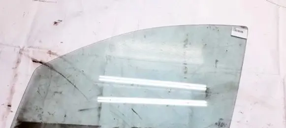Ford Focus Front door window glass four-door 43r001057 43r-001057