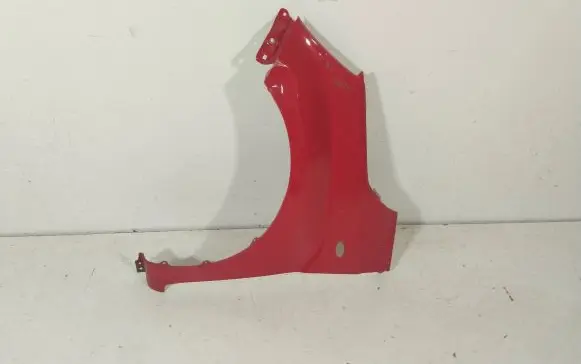 Suzuki Ignis Fender