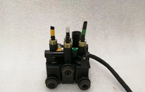 Land Rover Range Rover L405 Air suspension valve block CPLA5B710BC