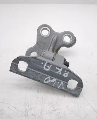 Volvo V60 Front door lower hinge 