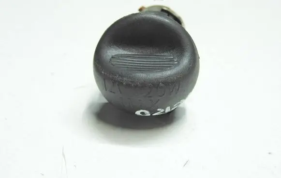 Toyota Verso 12 V Socket (front) 
