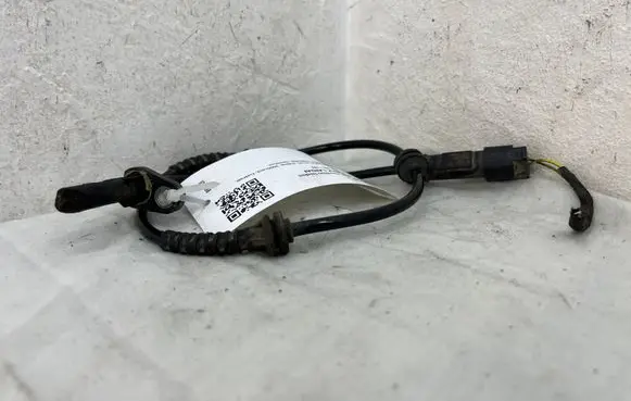 BMW 5 F10 F11 Rear ABS sensor wiring 6784901