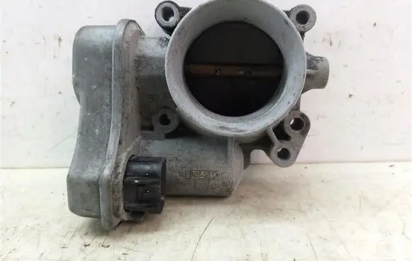 Opel Vectra C Throttle body valve 25312094