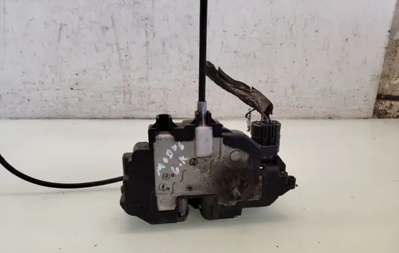 Renault Modus Rear door lock 