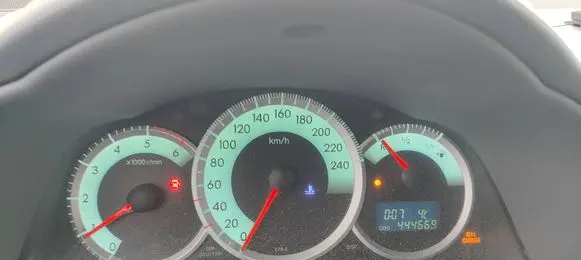 Toyota Corolla Verso AR10 Speedometer (instrument cluster) 838000F091