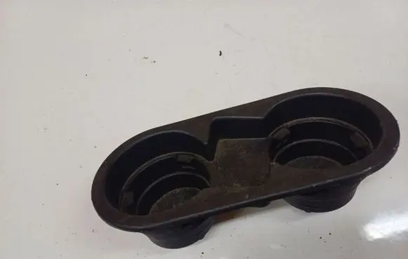 Mitsubishi Endeavor Cup holder VL7588