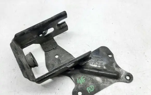 Audi A8 S8 D3 4E ABS pump bracket 4E0614119ADA8D3